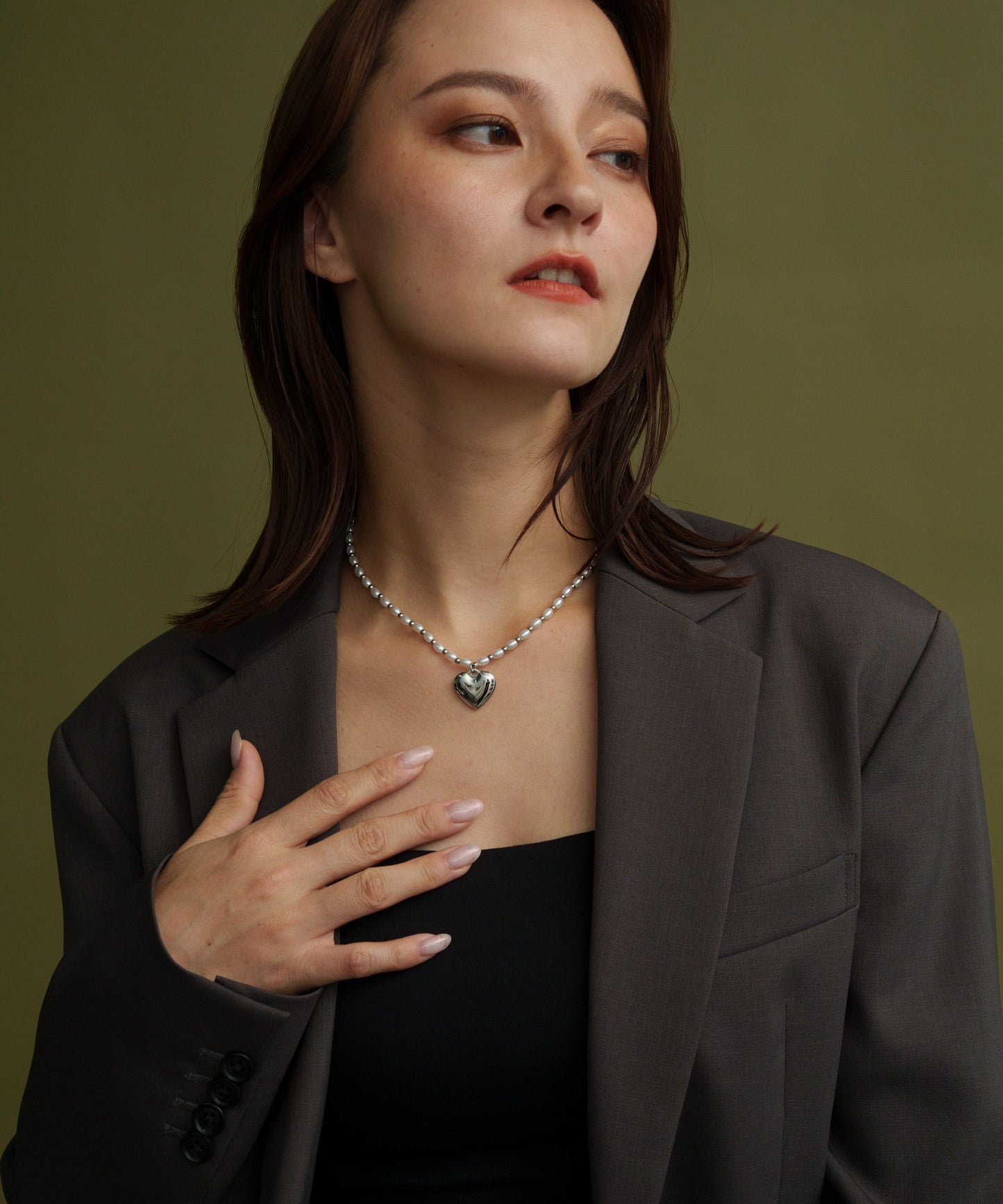 パールライクチェーンハートトップネックレス【Silver】