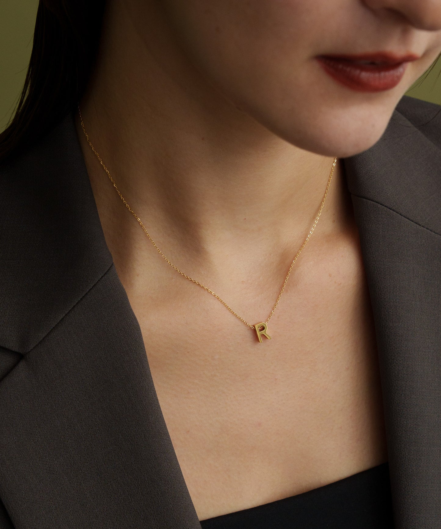 スモールイニシャルネックレス【Gold】