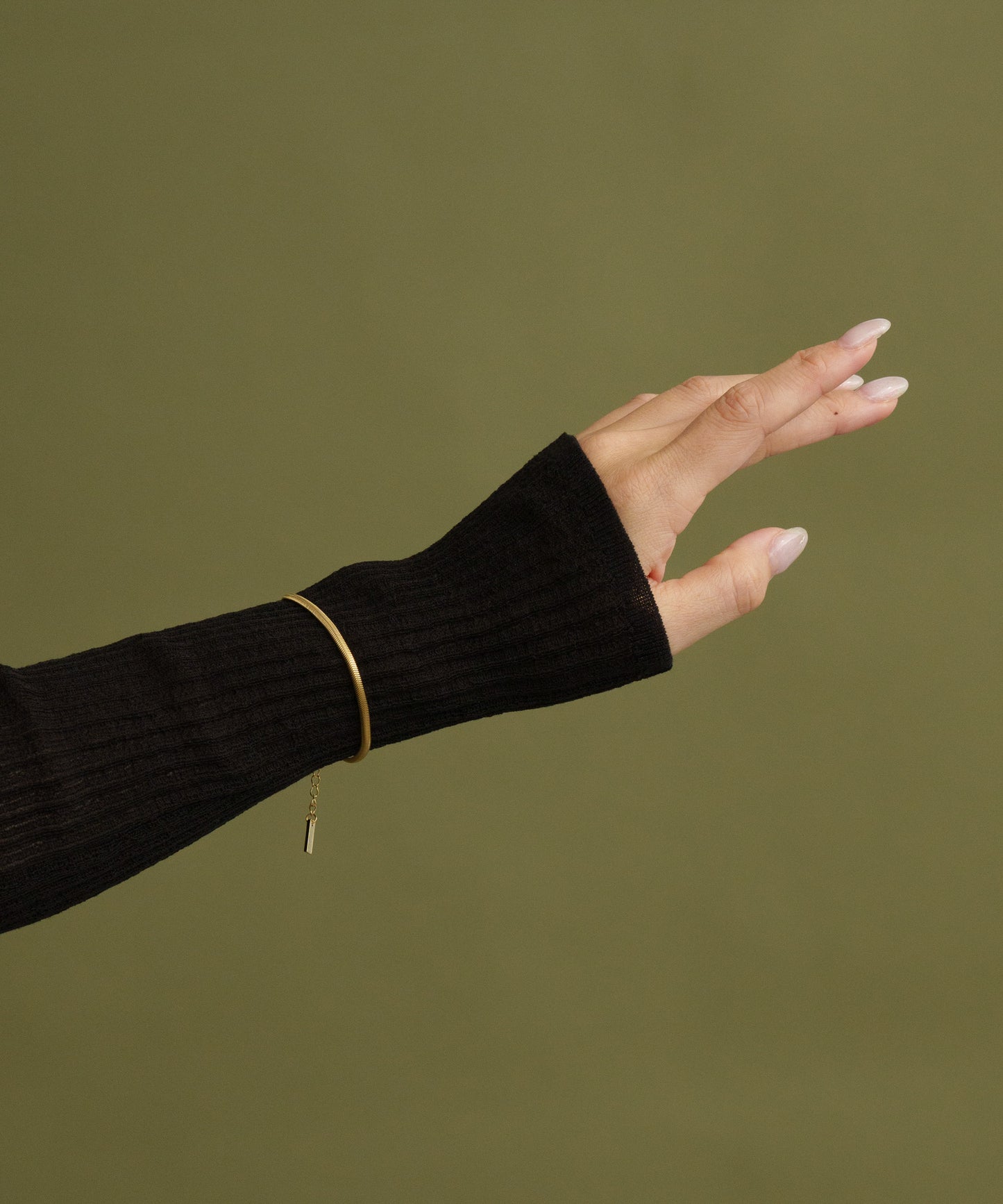 ベーシックスネークチェーンブレスレット【Gold】