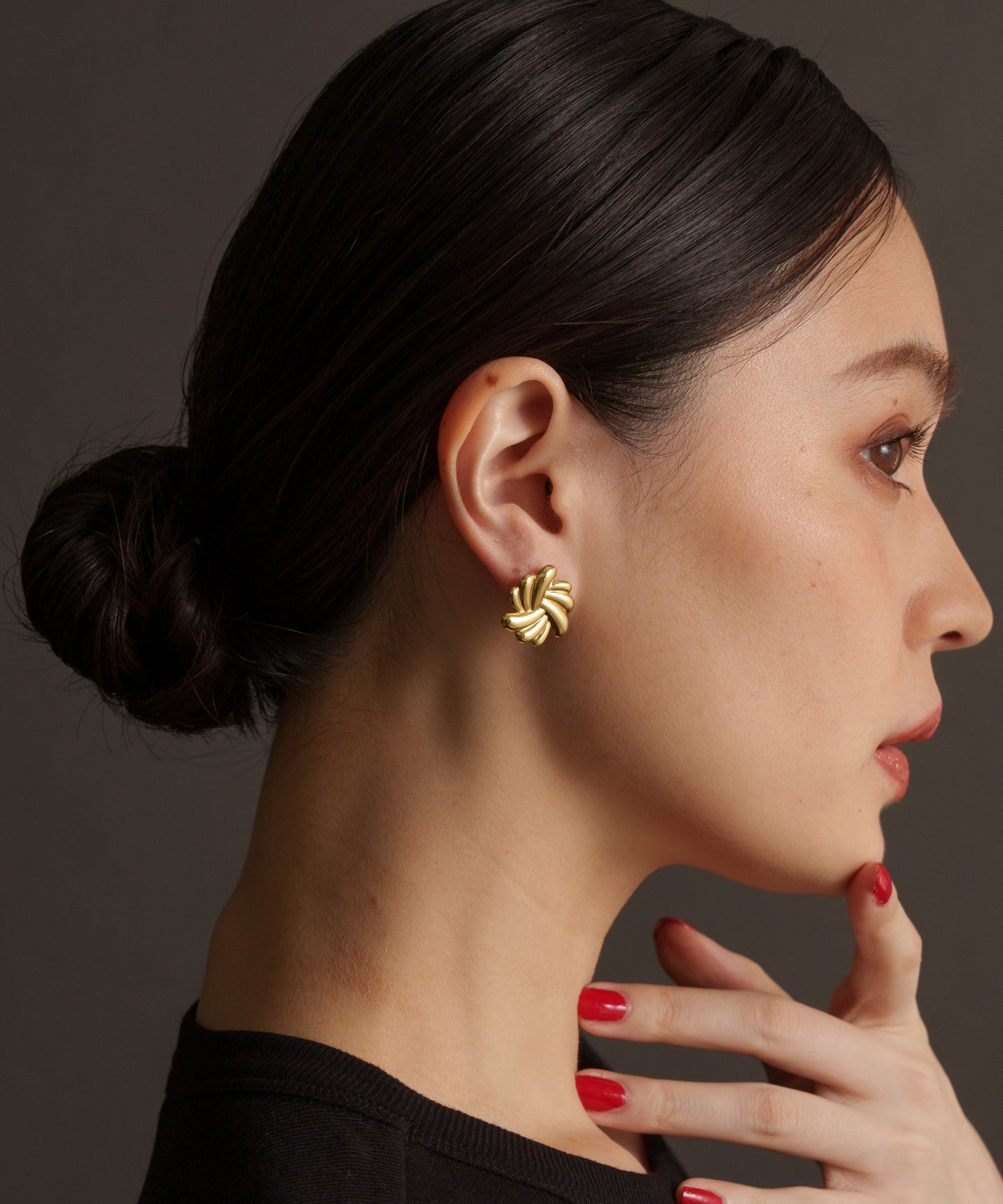 フラワーモチーフピアス【Gold】