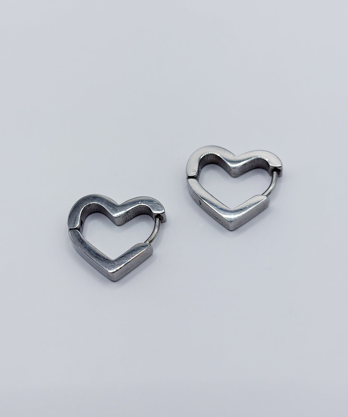 フラットハートピアス【Silver】