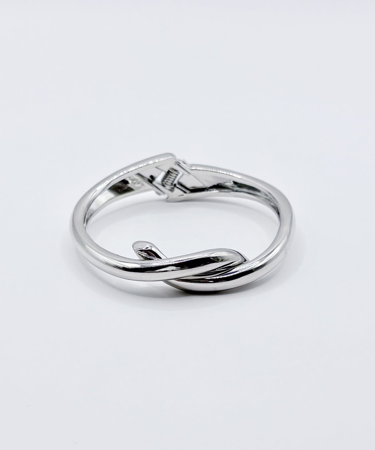 ツイストホールドバングル【Silver】