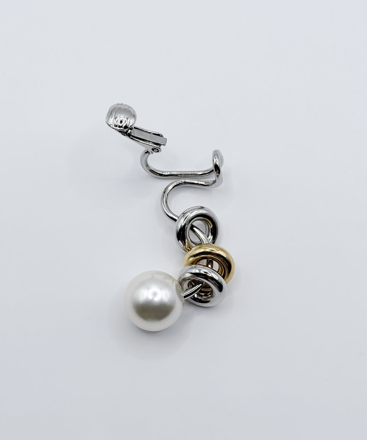 スモールパールライクツイストイヤーカフ（左用）【Silver】