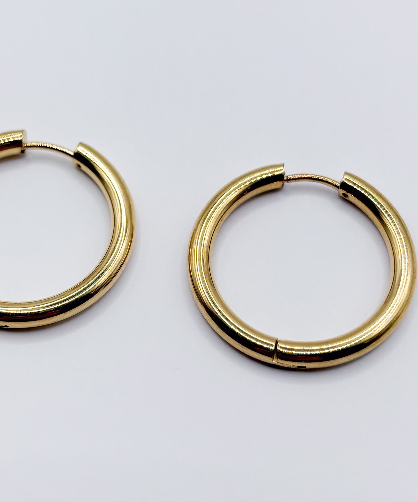 サークルチューブピアス【Gold】