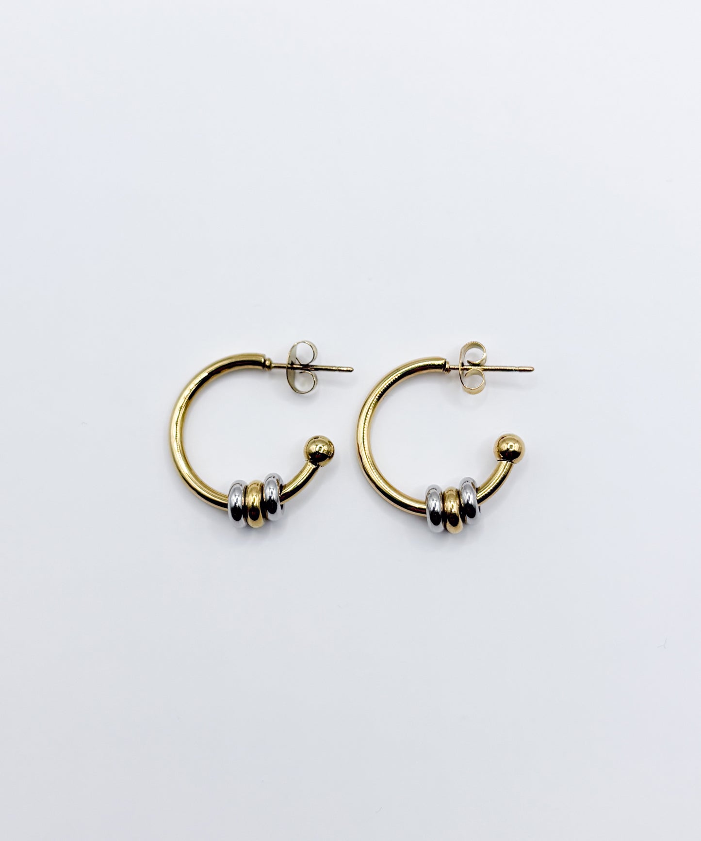 ミニマルフープスレッダーピアス【Gold】