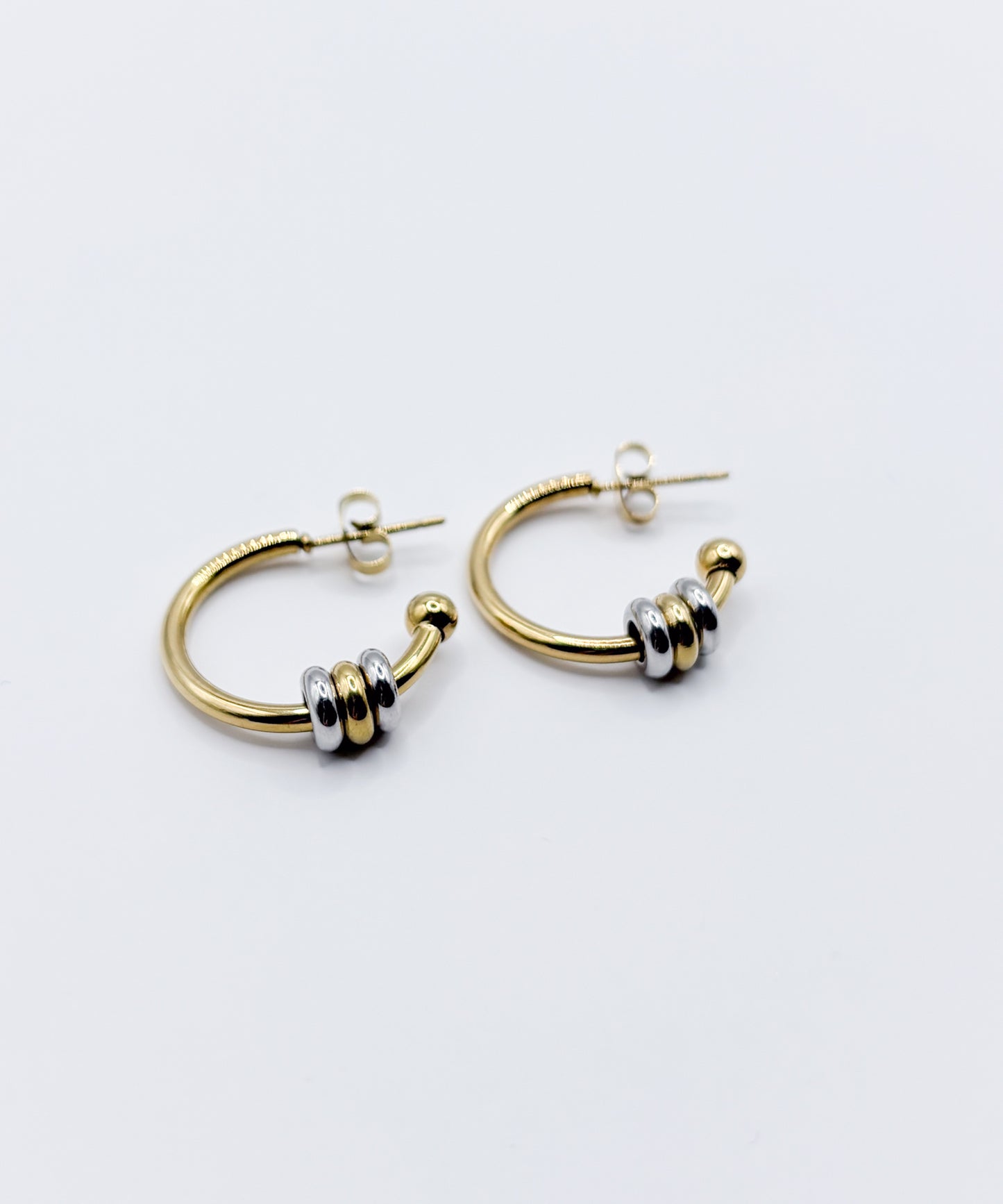 ミニマルフープスレッダーピアス【Gold】