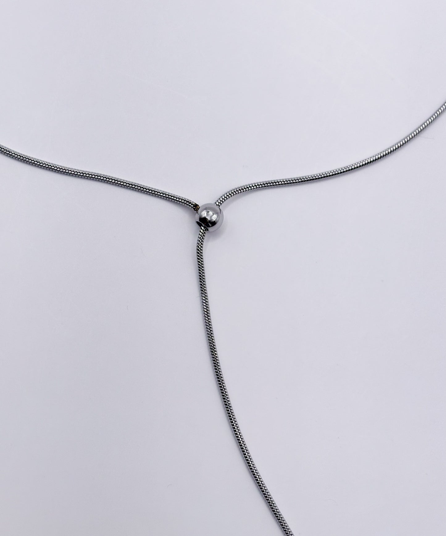 ベーシックスネークチェーンY字ネックレス【Silver】