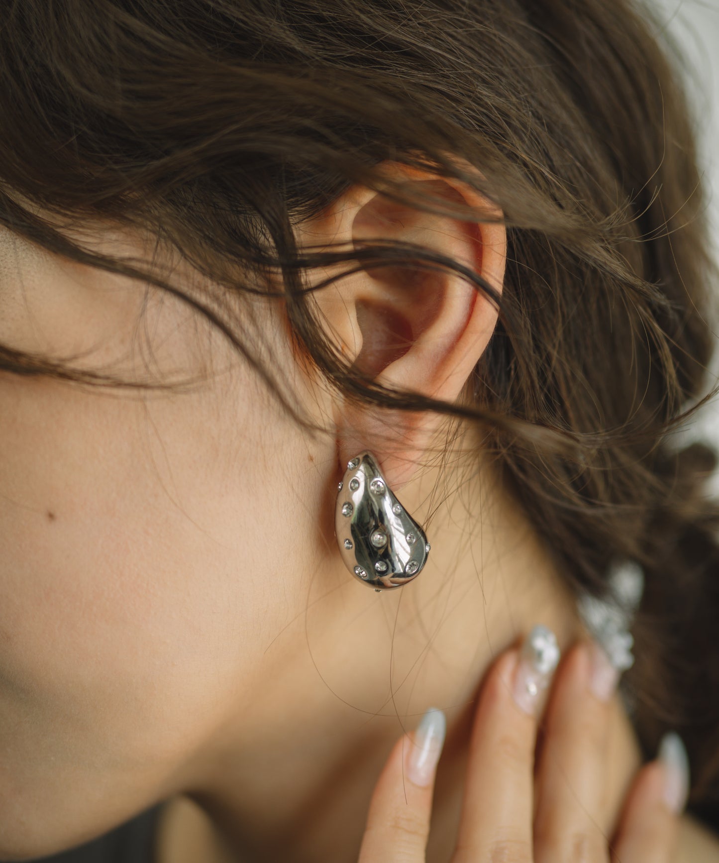 ストーンドットティアドロップピアス【Silver】