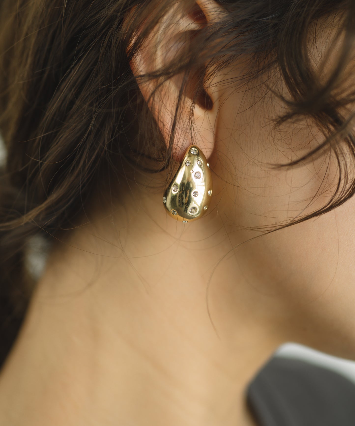 ストーンドットティアドロップピアス【Gold】