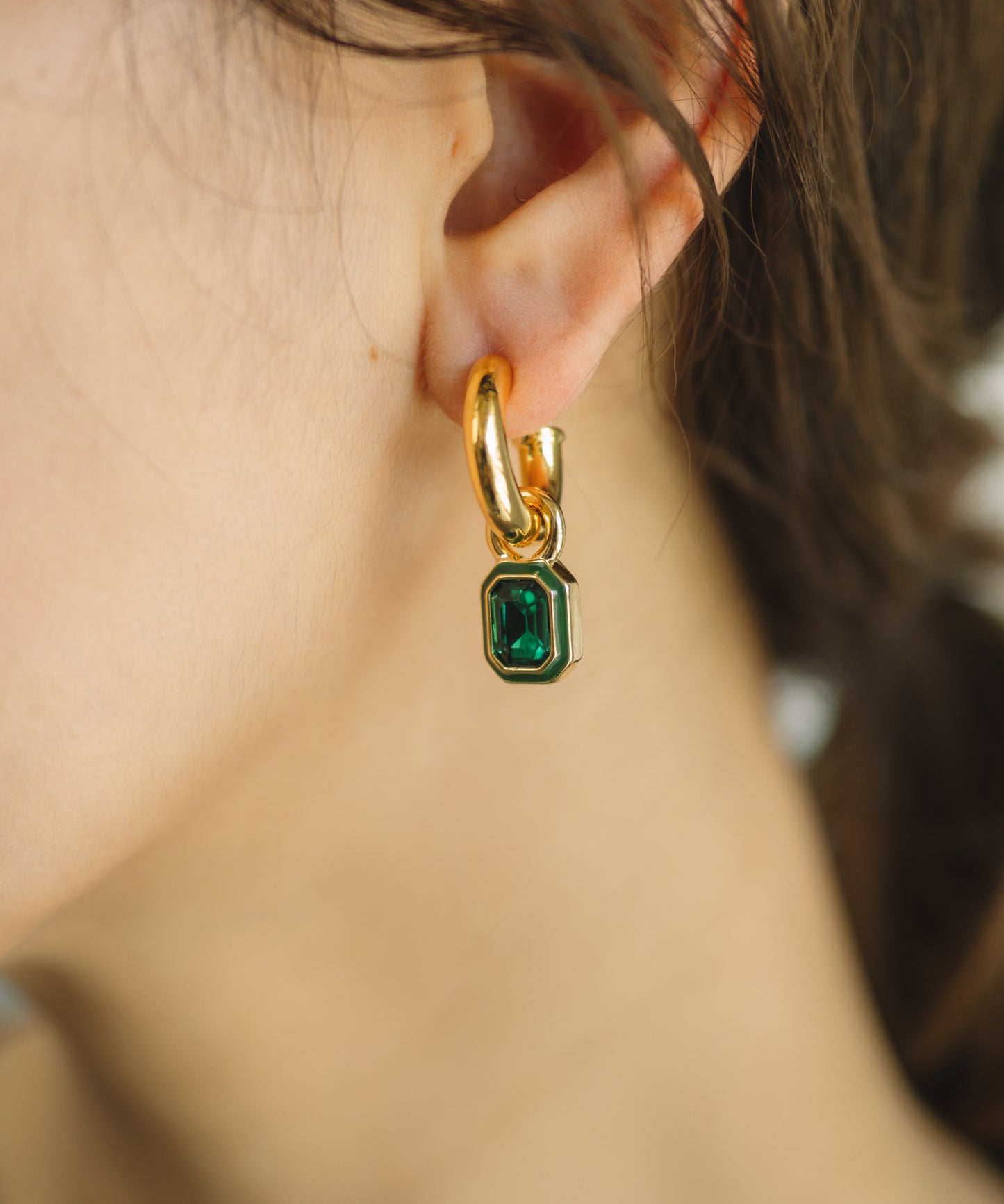 スクエアストーンヴィンテージピアス	【Gold×Green】