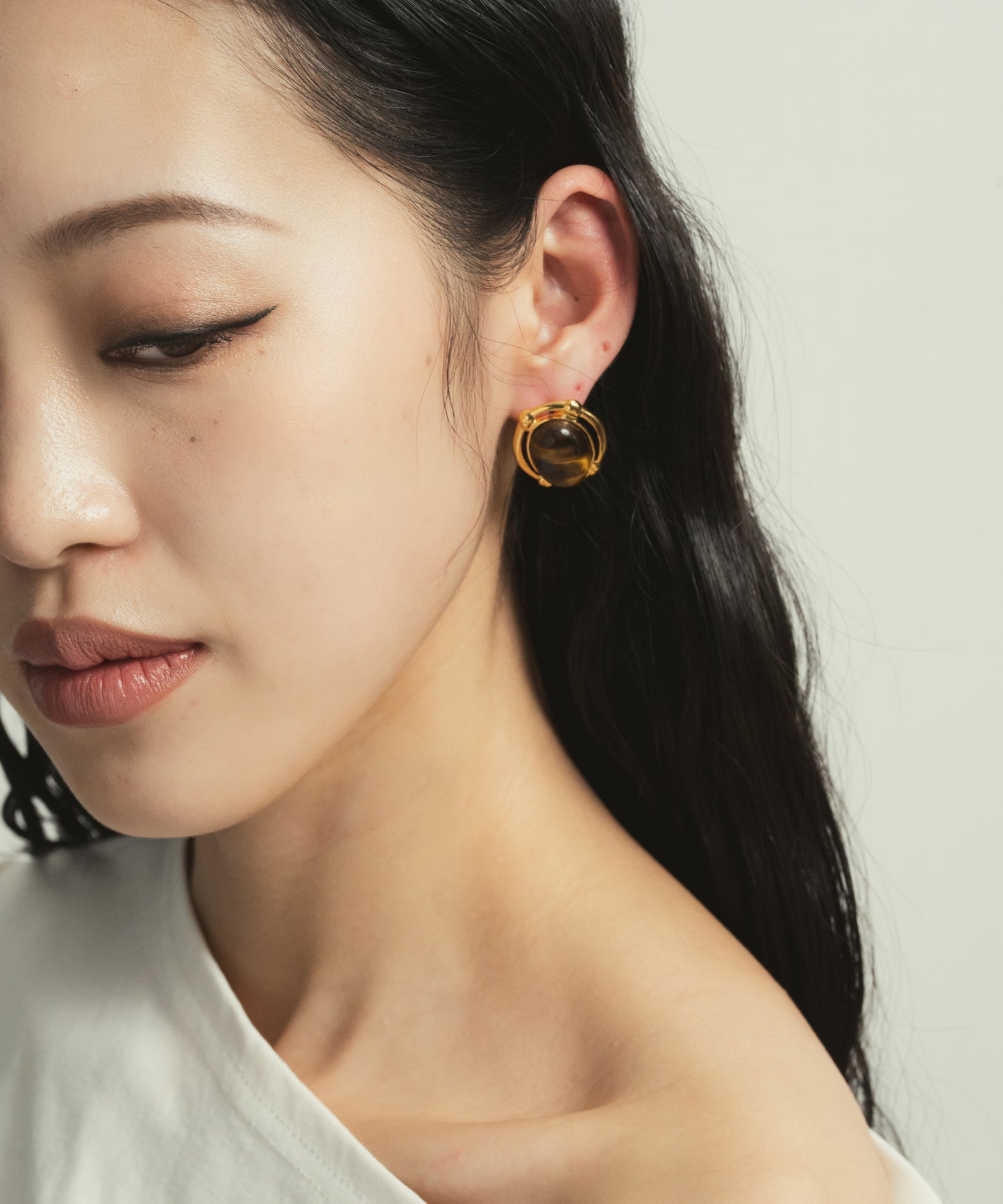 ストーンヴィンテージピアス【Brown】